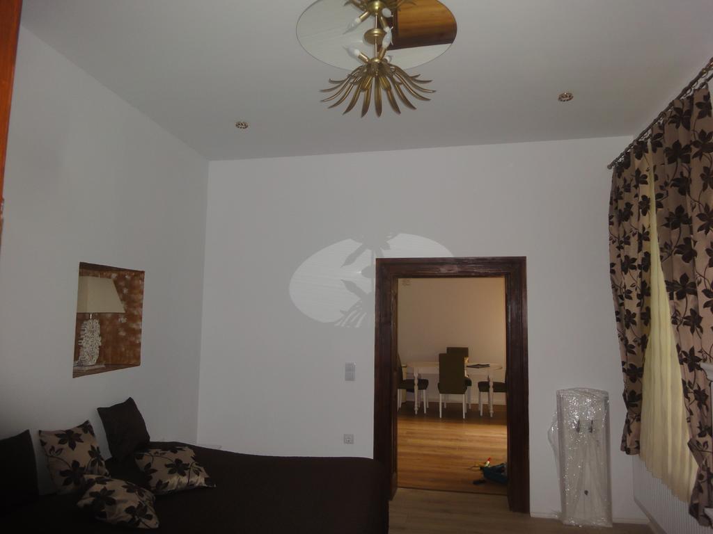 Luxury Central Apartment In Sibiu Exterior photo